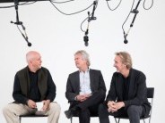 Genesis: A siker útján - Genesis: Together and Apart