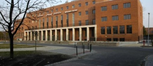   - Zongimesék – komolytalan komolyzene