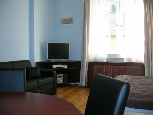   - Hello Budapest Apartman