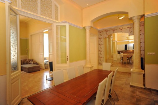   - Central Apartments for Friends and Families Budapest