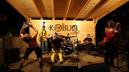 Besh o droM - Kobuci - Nufolk Fesztivál 2012  - Nufolk Fesztivál